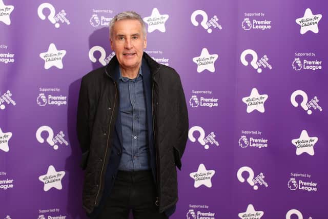 Dermot Murnaghan Plastic Surgery, Wikipedia, Illness, Height, Wiki, Wife, Young, Daughter, Father
